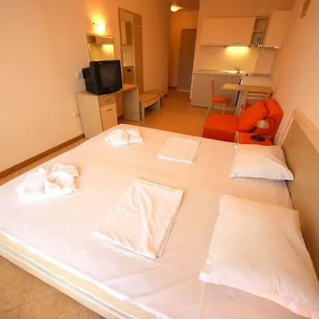 Apartman Royal Sun Apartment Eh