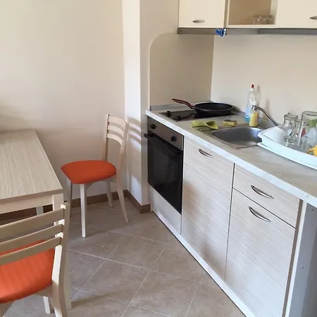 Lägenhet Royal Sun Apartment Eh