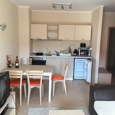 Royal Sun Apartment Eh Slăntjev Brjag