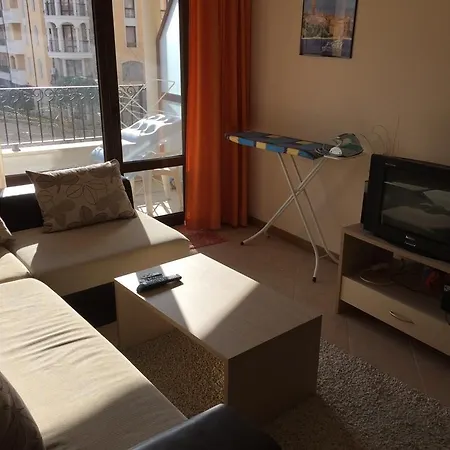 Royal Sun Apartment Eh Slăntjev Brjag
